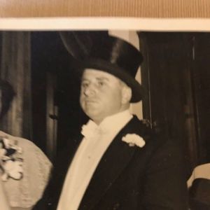 Meet your Posher, Allan